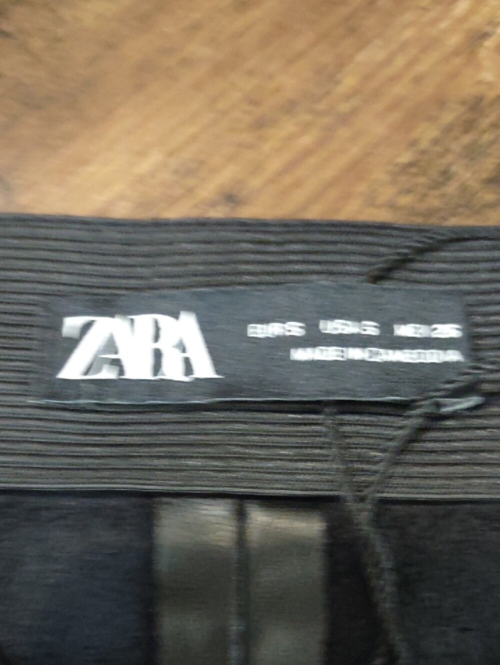 Zara Faux Leather High-Waist Tapered Pants - Picture 5 of 6